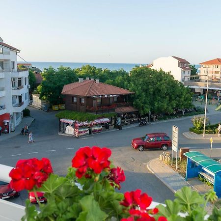 Hiora Apartments Vasiliko Tsarevo Bagian luar foto