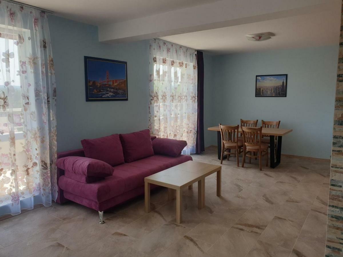 Hiora Apartments Vasiliko Tsarevo Bagian luar foto