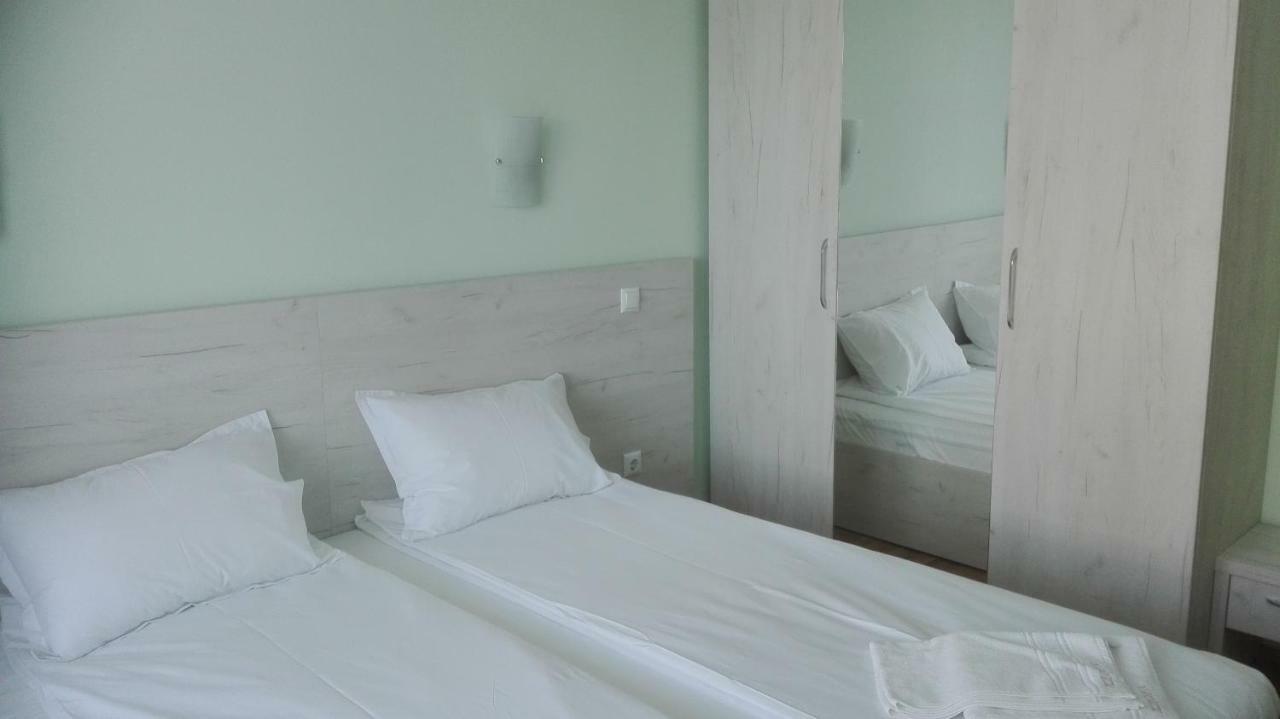 Hiora Apartments Vasiliko Tsarevo Bagian luar foto