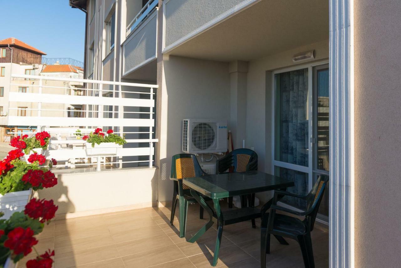 Hiora Apartments Vasiliko Tsarevo Bagian luar foto