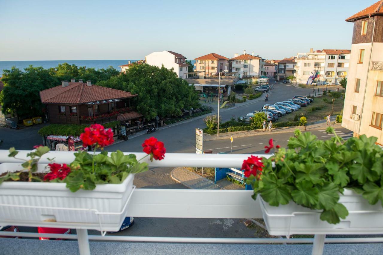 Hiora Apartments Vasiliko Tsarevo Bagian luar foto
