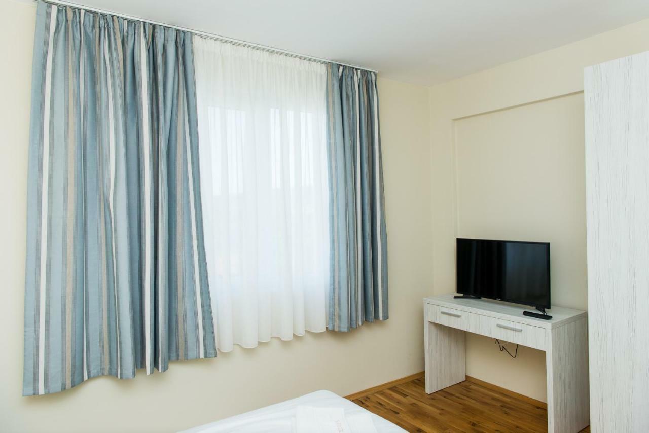 Hiora Apartments Vasiliko Tsarevo Bagian luar foto