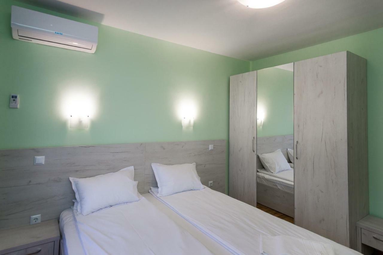 Hiora Apartments Vasiliko Tsarevo Bagian luar foto