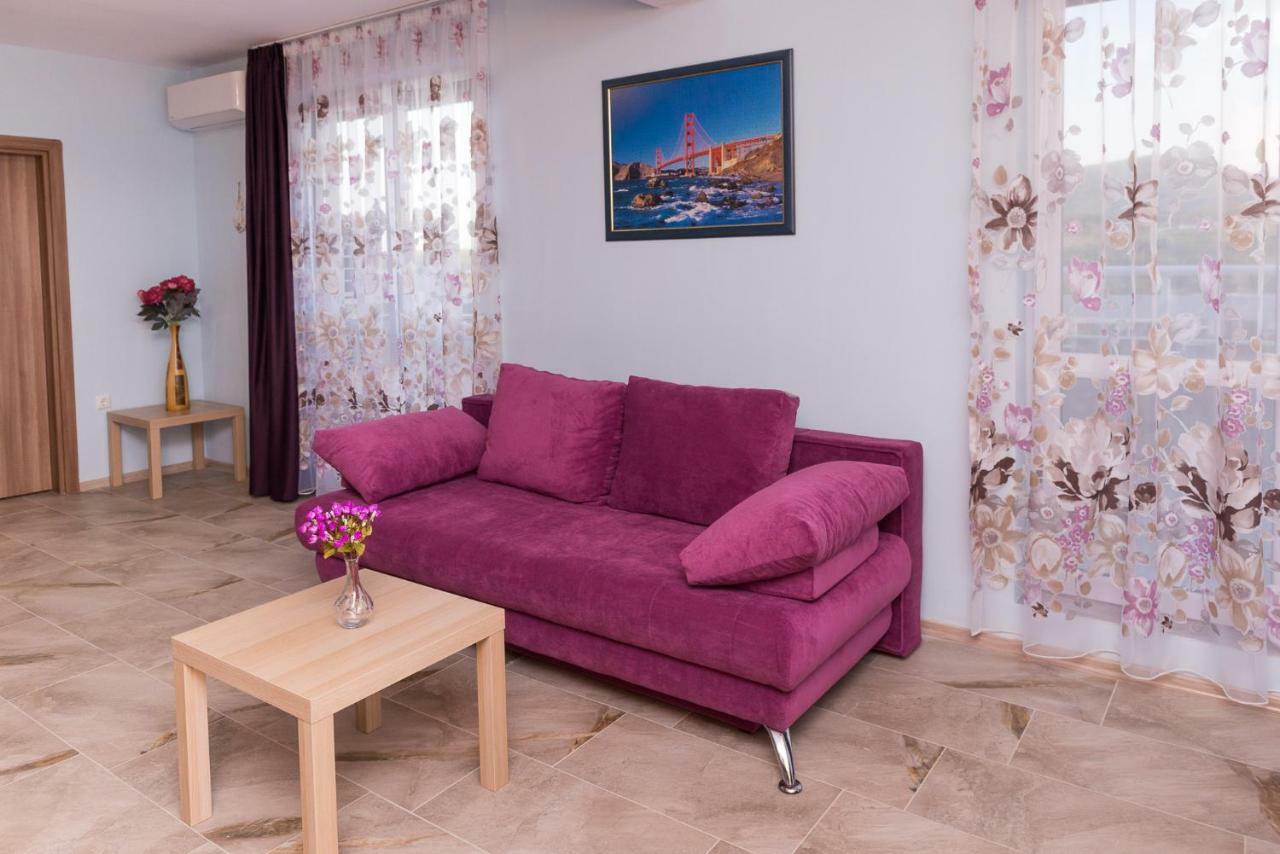 Hiora Apartments Vasiliko Tsarevo Bagian luar foto